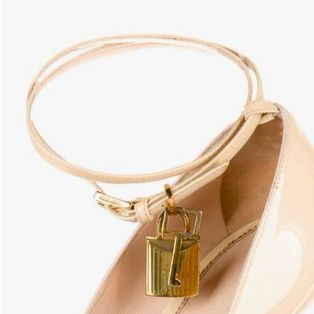 Tom Ford Nude Patent Padlock Leather Heels, SZ:9.5 US/39.5 EU - Picture 8 of 8